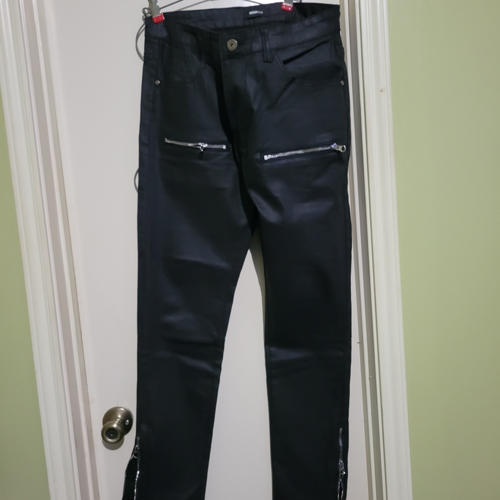 NovaMen Black Zipper Detail Cargo Pants